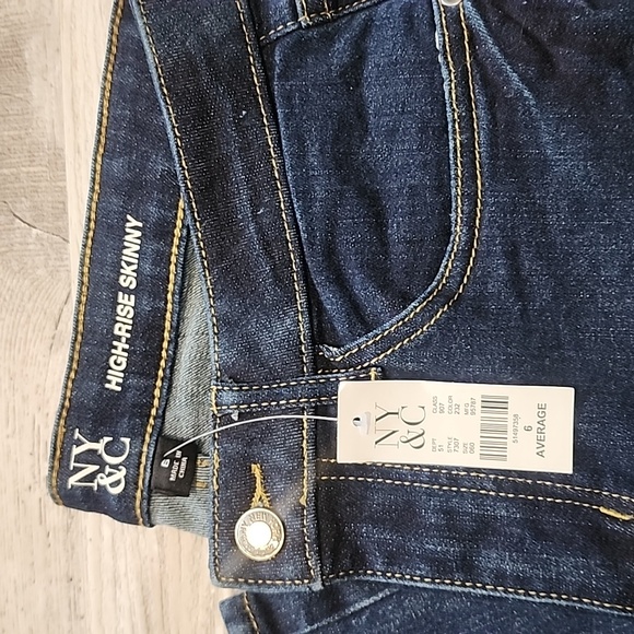 High rise skinny jeans - Picture 2 of 3